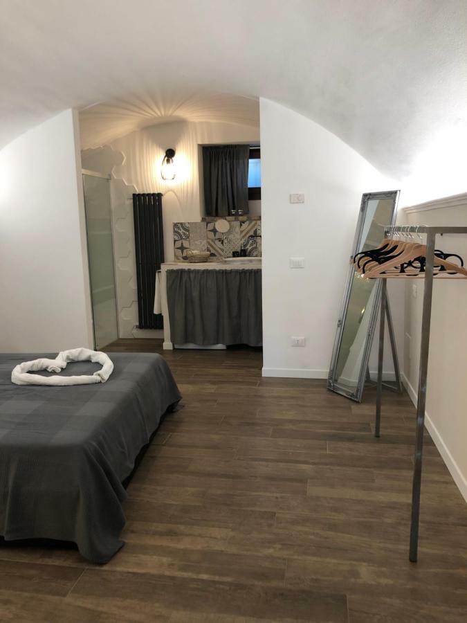 Tree House Apartment Polpenazze del Garda Exterior foto